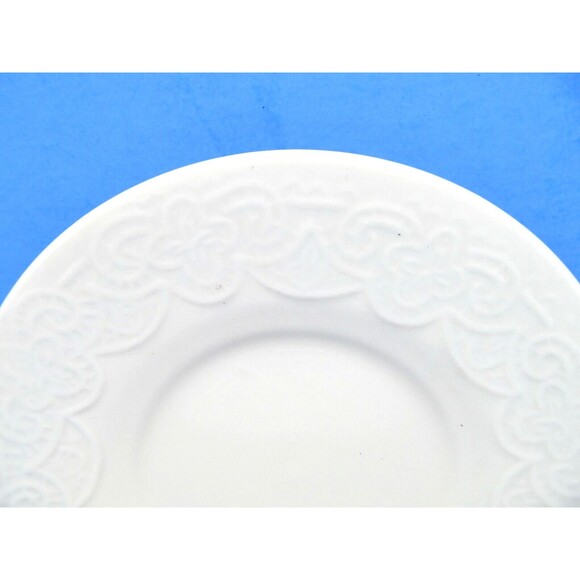 Tabletops Unlimited Battenburg Lace 6 1/4" Plates Saucers  Bundle of 5 - Picture 4 of 5